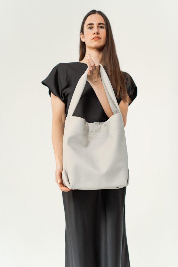 MEDŽIOTOJA PELĖDA MAXI