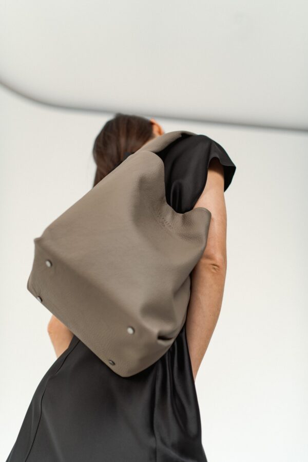 MEDŽIOTOJA PELĖDA MAXI